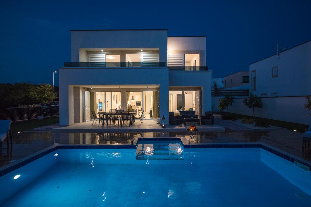 Villas Royal II With Private Pool Novalja Dış mekan fotoğraf